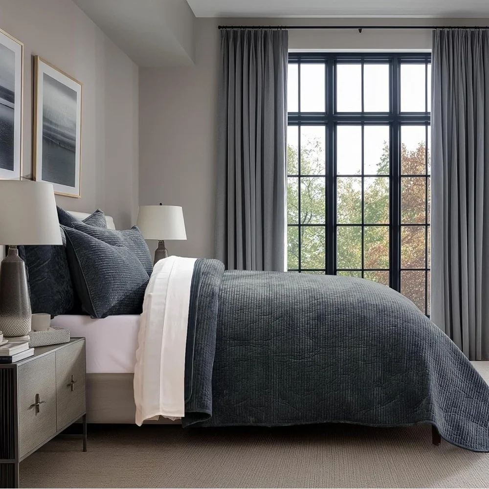 🆕 PB Style 3 Piece Queen Stormy Blue Luxe Soft Velvet Quilt Coverlet Set.